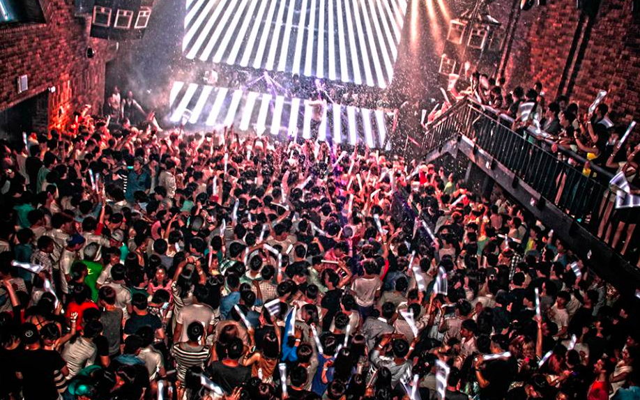 Seoul Nightlife Guide (Gangnam) - Drew Binsky